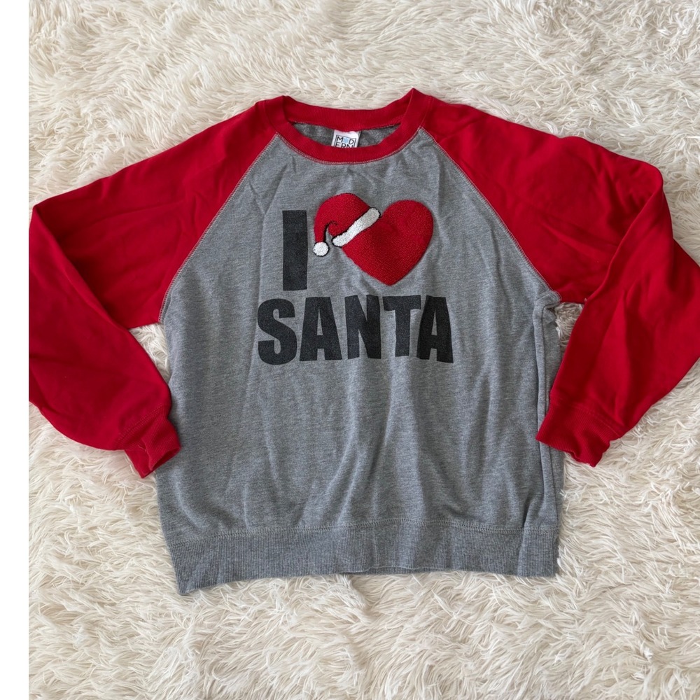 Modern Lux I Heart‎ Santa Christmas Crewneck Raglan Sleeve Holiday Sweatshirt